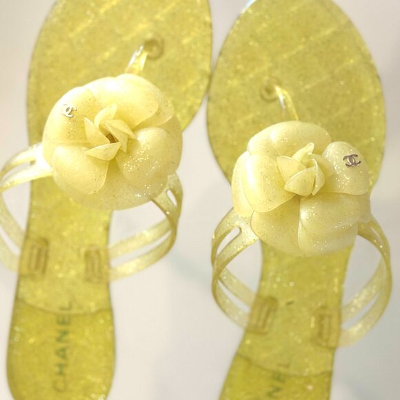Chanel Camellia Thong Flip Flop - Picture 2 of 7